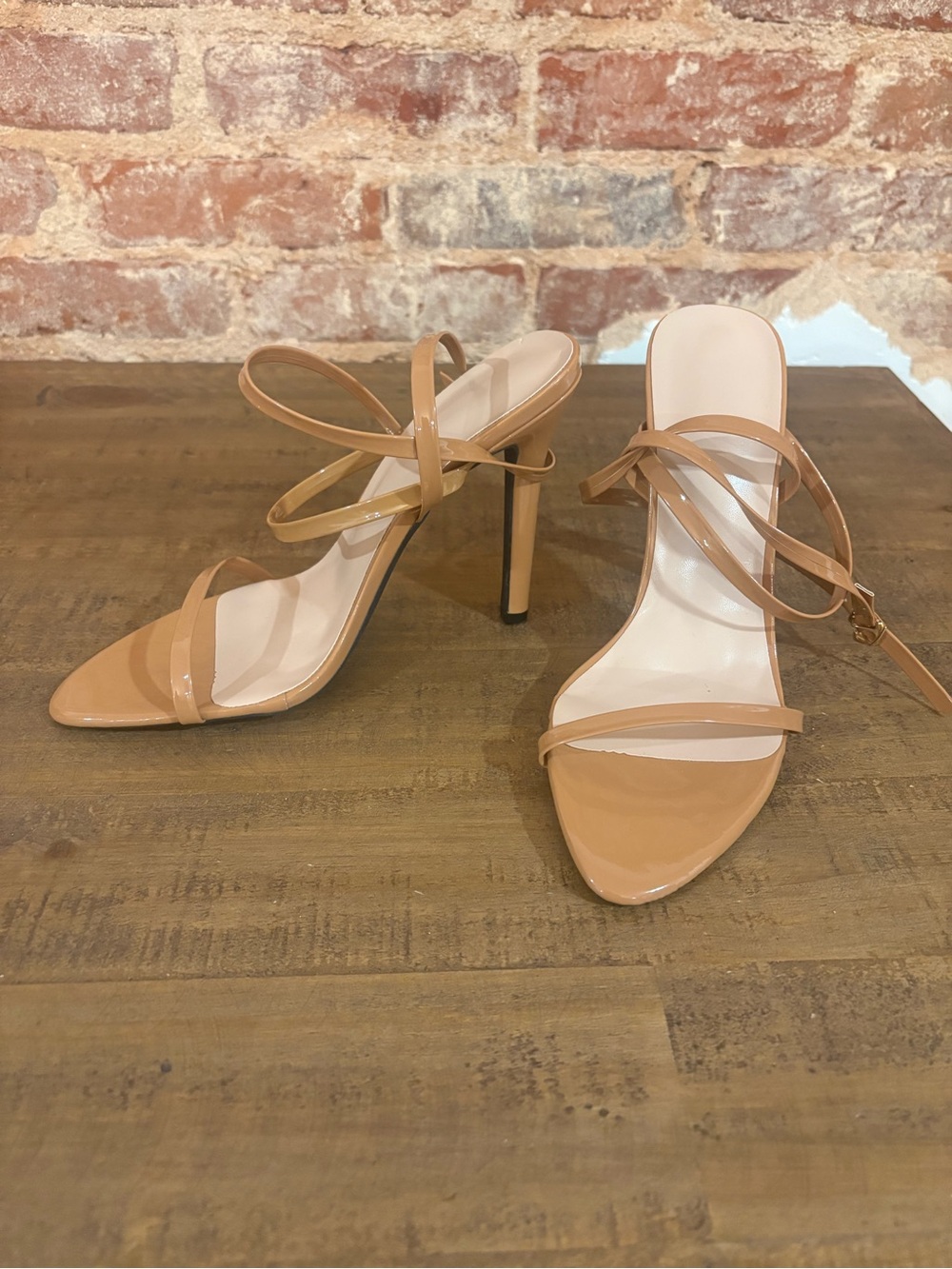 Source Unknown Patent Strappy High Heel Sandals in Nude Tan Size 8/39
